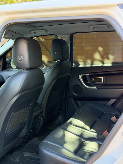 ПРОДАМ Land Rover Discovery Sport