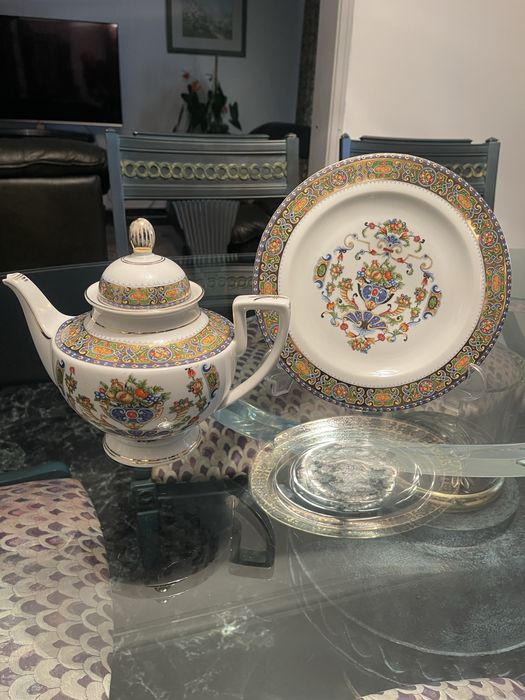 Pratos e jarros decorativos443068261052590081