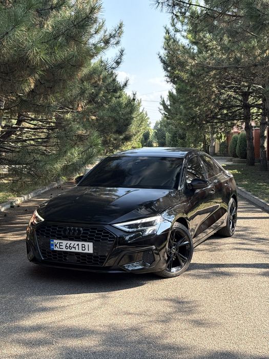 ПРОДАМ Audi a3 8y