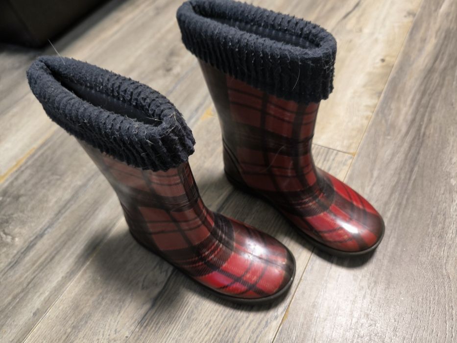 Резинові сапоги ,гумові чоботи