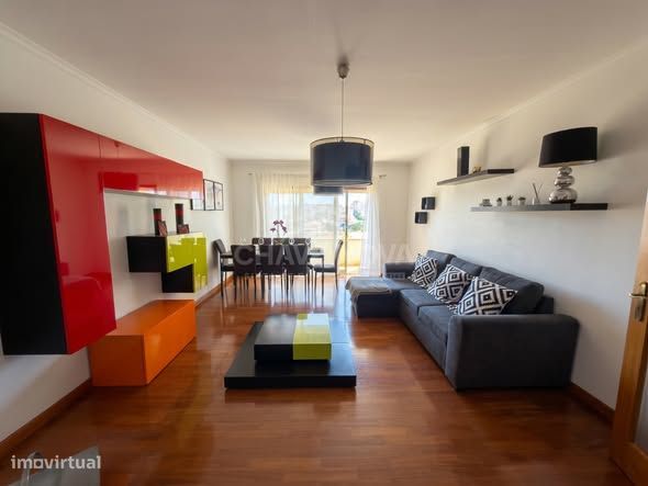T2 em cond. Reservado c/lugar de garagem em Canidelo