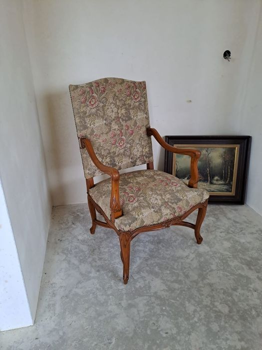 Fotel w stylu ludwikowskim stylowy fotel tron