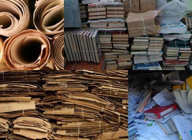 Закупаємо макулатуру пет плівку банку