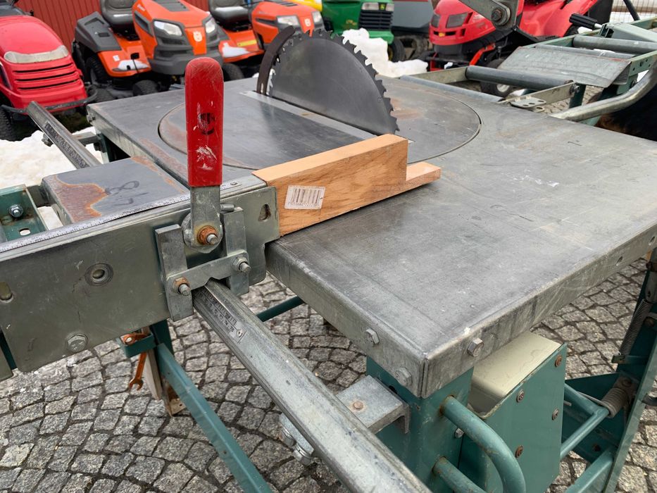 Piła Stołowa do drewna Ciesielska Cyrkularka Stoły rolkowe Ernex 1603