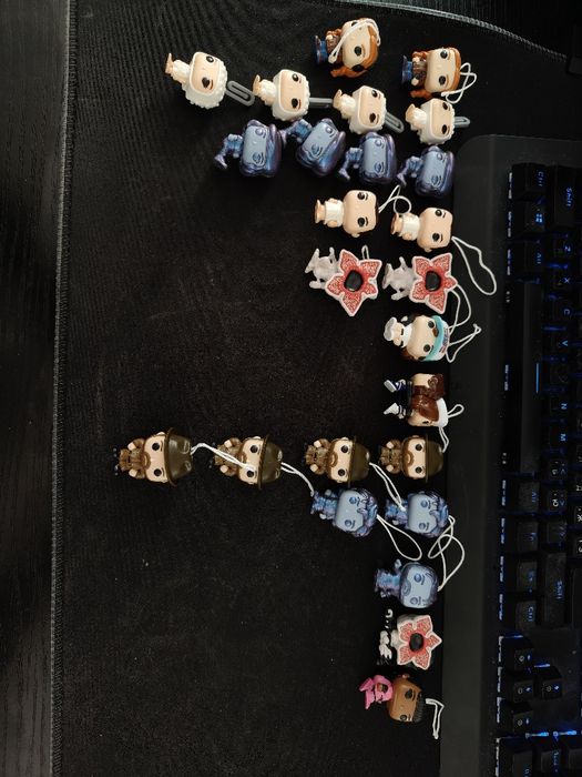 Stranger Things Kinder Joy