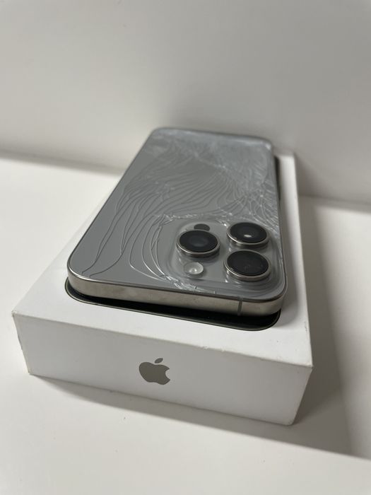 iPhone 15 Pro Max