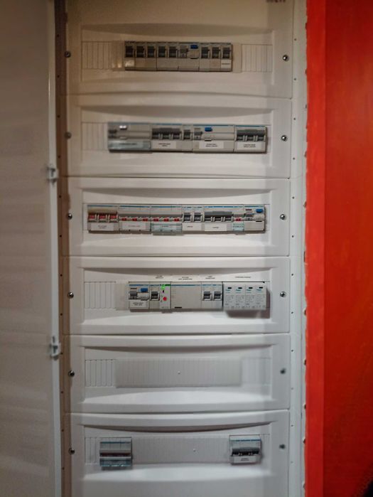 Elektryk, instalacje elektryczne