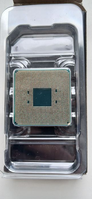 Продам Ryzen 7 1700x