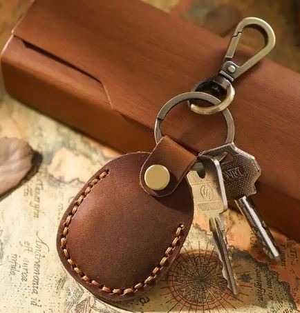 Etui AirTag skórzane