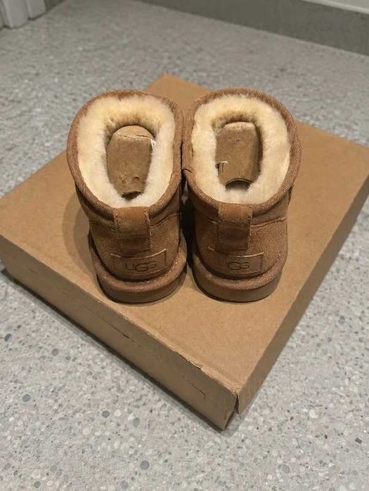 UGG Classic Mini Boots Chestnut r.39
