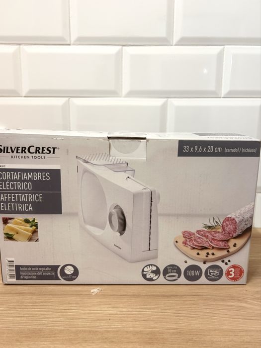 Fiambreira elétrica SilverCrest, modelo dobrável compacto