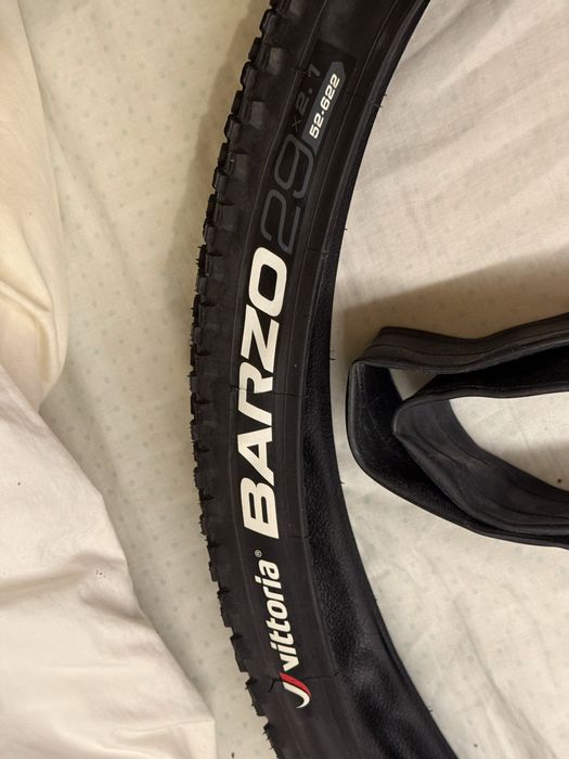 Pneu aro 29 e camara de ar