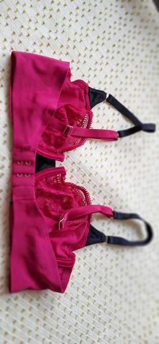 Biustonosz 70A/B Triumph koronkowy różowy piękny nowy, prezent OKAZJA!