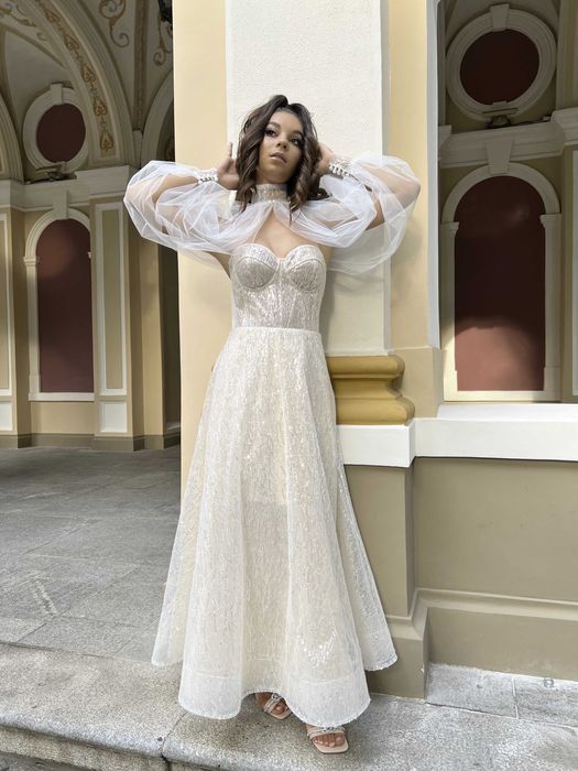 Продажа та прокат Весільних суконь. Продажа и прокат свадебных платьев