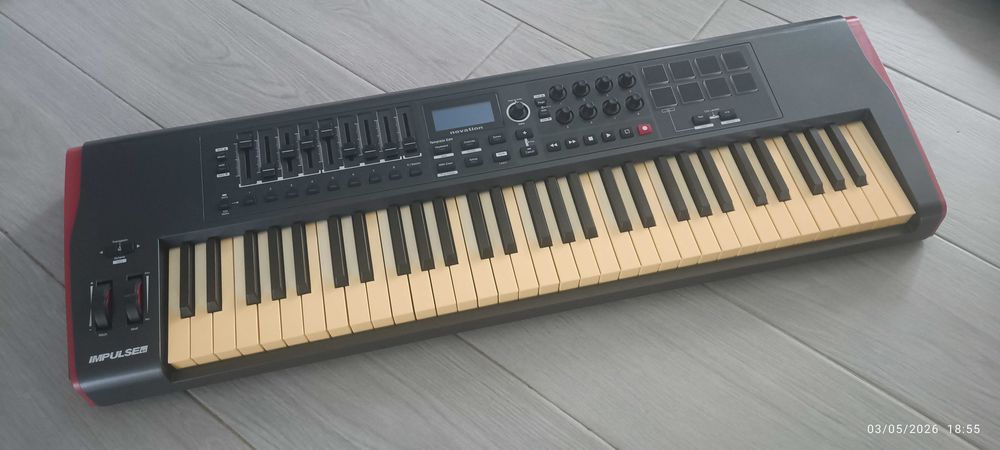 Novation Impulse 61 - teclado MIDI
