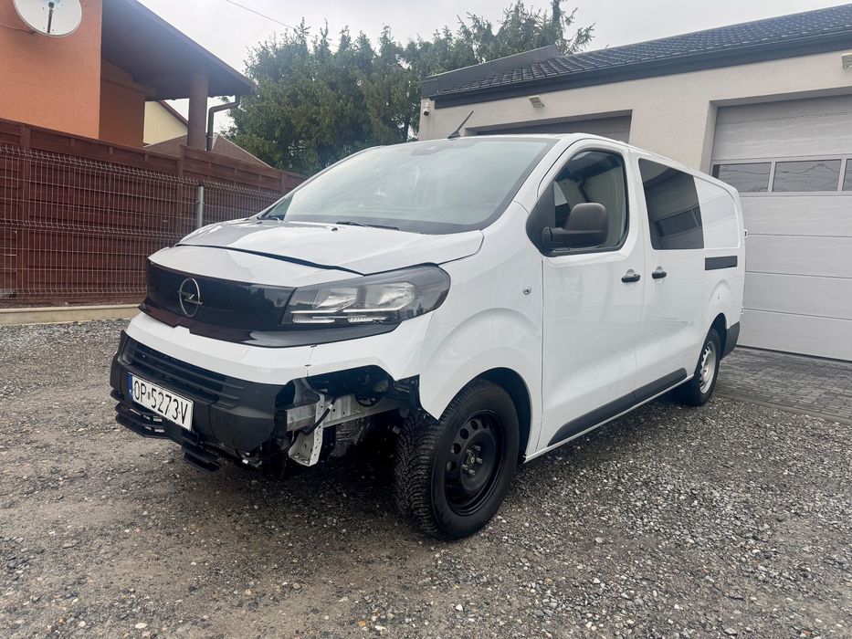 Opel Vivaro  Salon PL VAT 23% automat