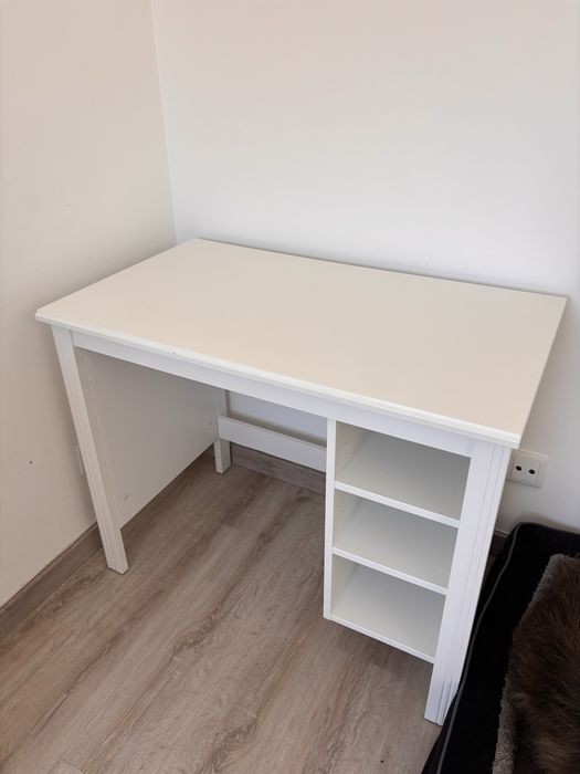 Secretaria 90x52x73