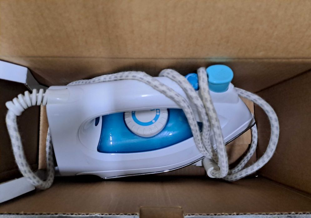 Ferro de engomar a vapor Philips NOVO