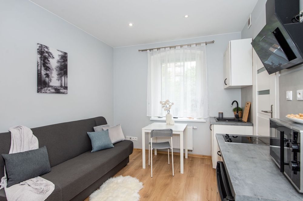 Jasne i przytulne | Blisko od Dworca PKP | Stałe opłaty | Łazarz