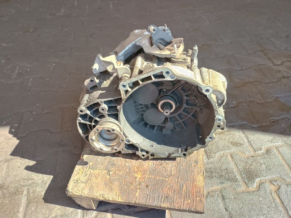 Skrzynia biegów volkswagen passat B6 2.0 tdi kns