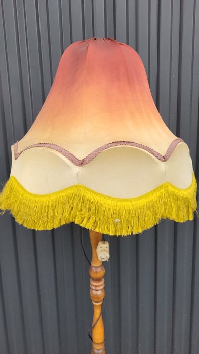Stara lampa abażur