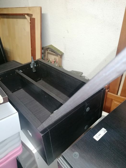 Móveis de parede e cómoda