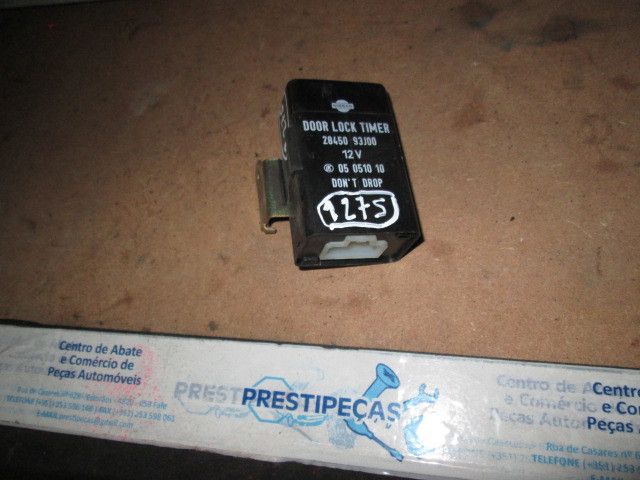 Centralina do fecho central NISSAN Primera Hatchback (P10)