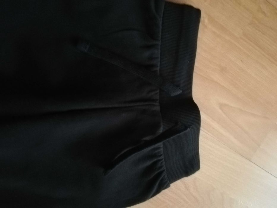 Spodenki dresowe chłopięce Spiderman 110/116 Nowe
