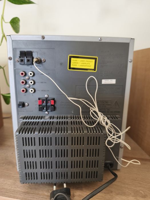 Mini wieża Sony -używana