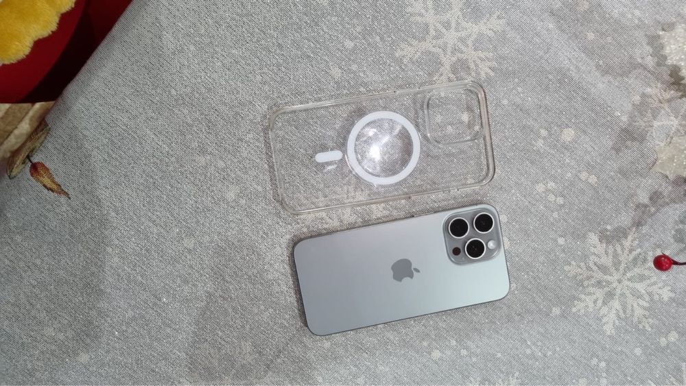 Vendo Iphone 15 PRO MAX