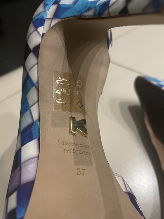 Sprzedam Kazar szpilki stan idealny