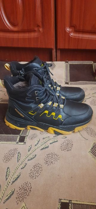 Зимові ботінки, черевики, сапоги 36 розміру