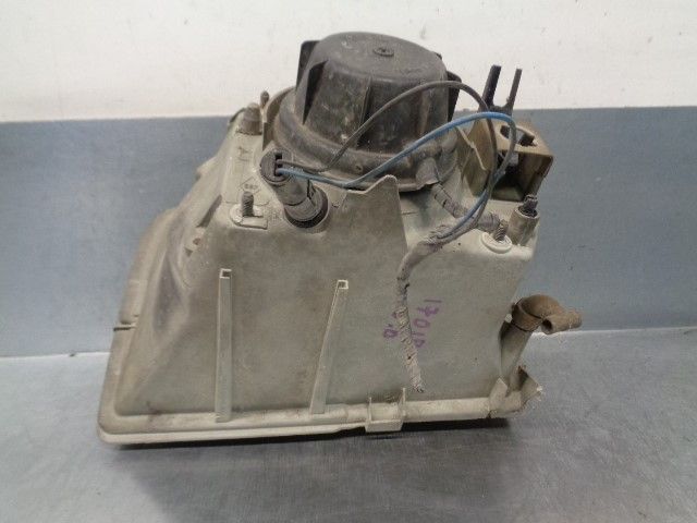 FAROL DIREITO RENAULT EXPRESS FURGÃO 1994 -7701035230