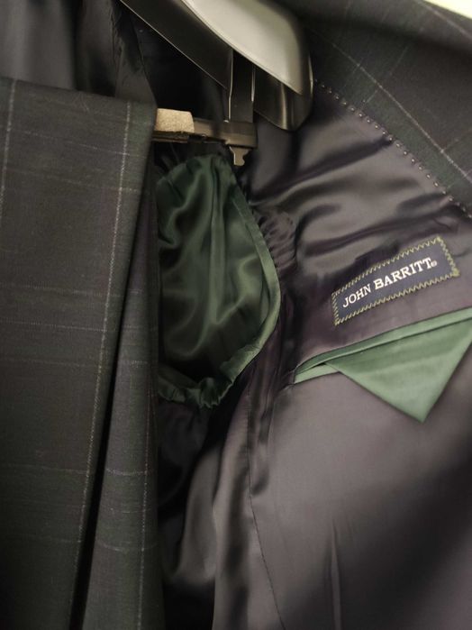 НОВИЙ чоловічій брендовий костюм двійка від JOHN BARRITT
