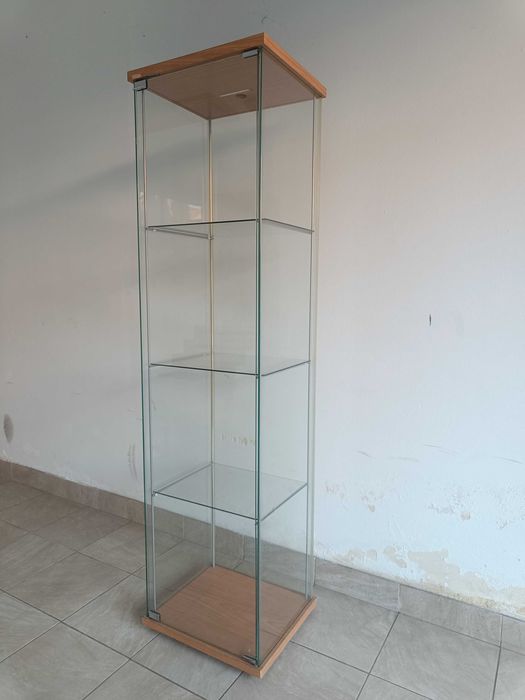 Witryna Gablota Ikea Detolf