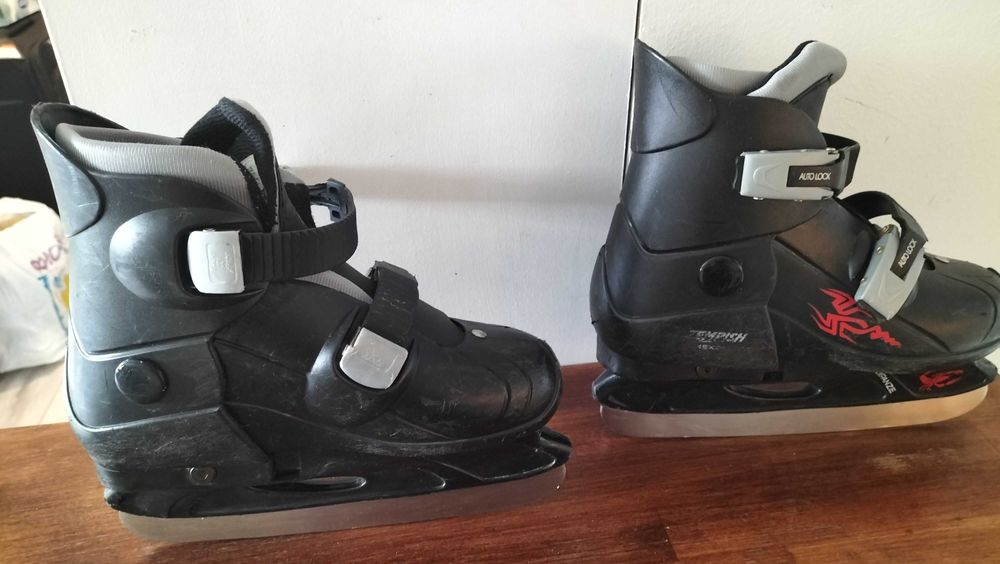 Łyżwy dziecięce regulowane