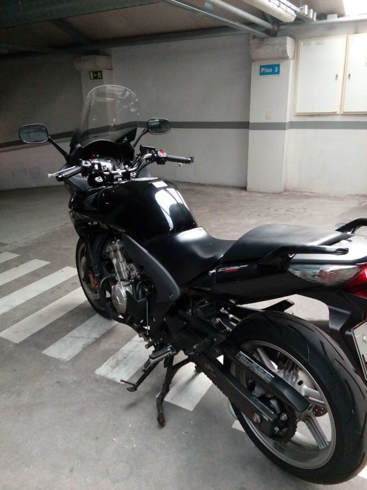 Honda CBF 600 S de 2009 c/ 28000km assist. na Honda c/ ABS