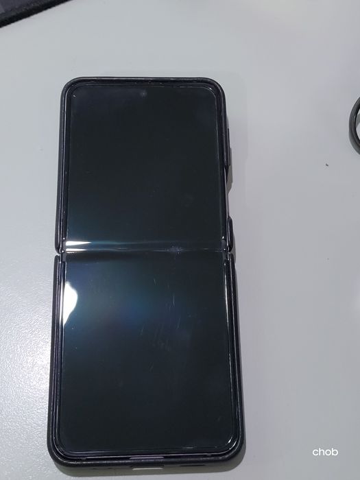 Samsung Galaxy Flip4