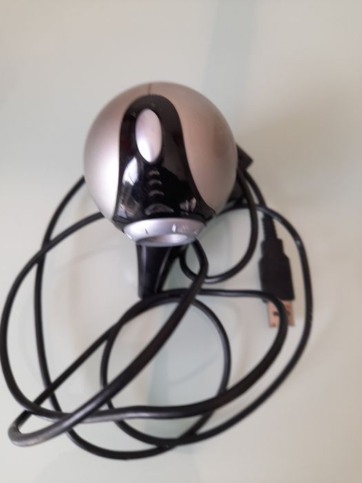 Genius Web Camera422975757301196801