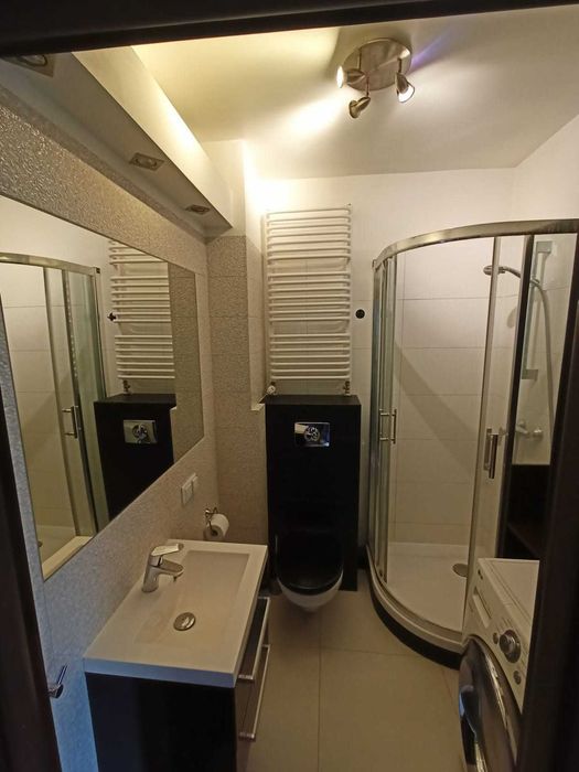 Bezpośrednio do wynajęcia kawalerka 24 m² przy ul. Złotej 75 [Centrum]