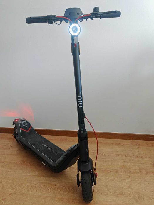 #####   Trotinete Elétrica NIU KQi3 Max (Como Nova / Versão de Topo) ####