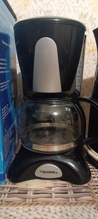 Кавоварка крапельна