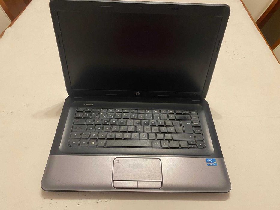 Portátil HP250 15,6"