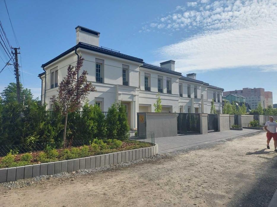 Продаж котеджу м.Винники