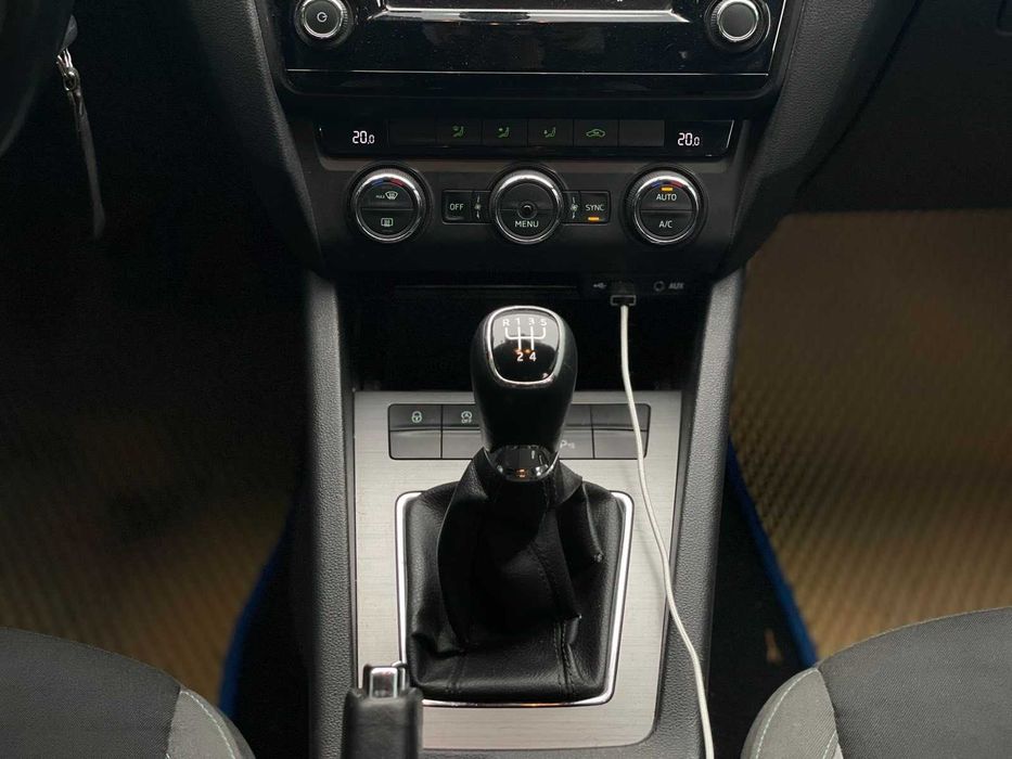 Skoda Octavia 2016р 1,6 Дизель! Механіка! Обмін! Розстрочка!