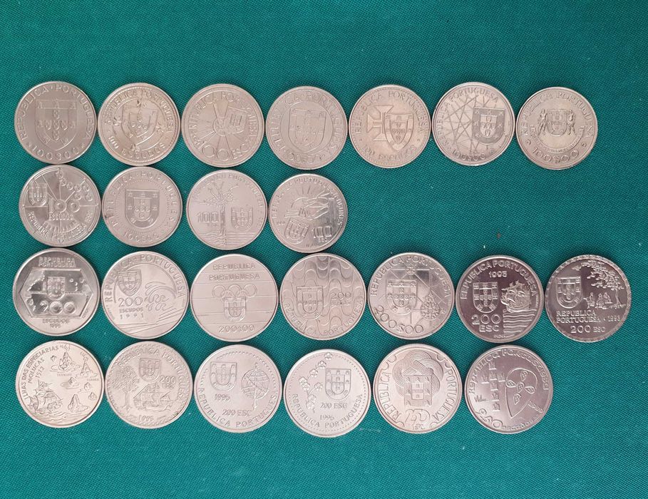 Numismática - 24 Moedas 100/200/250 Escudos, comemorativas - 1981/1996