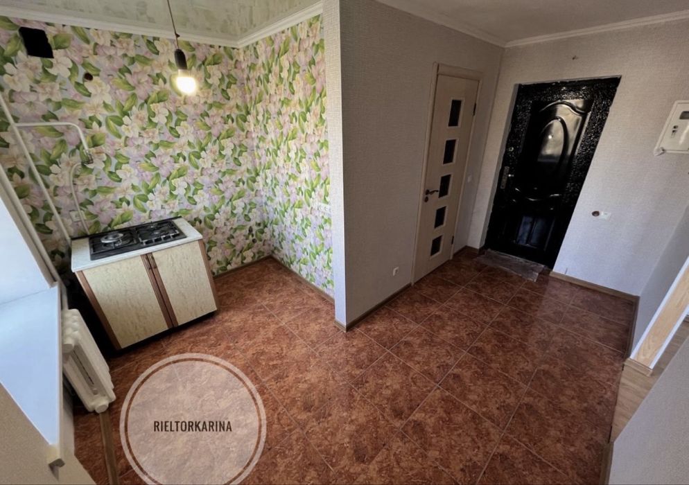 ЮТЗ/Молодогвардійська 1к квартира в продажі 4 поверх з 9