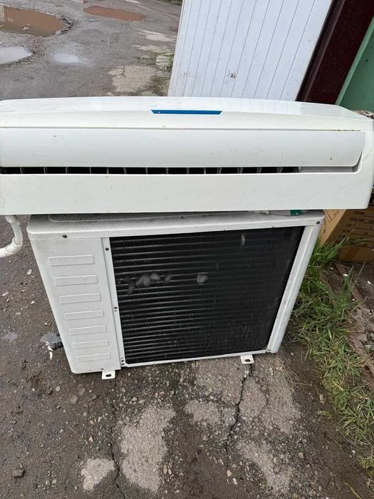 Кондиционер Midea MSTF2-24HR