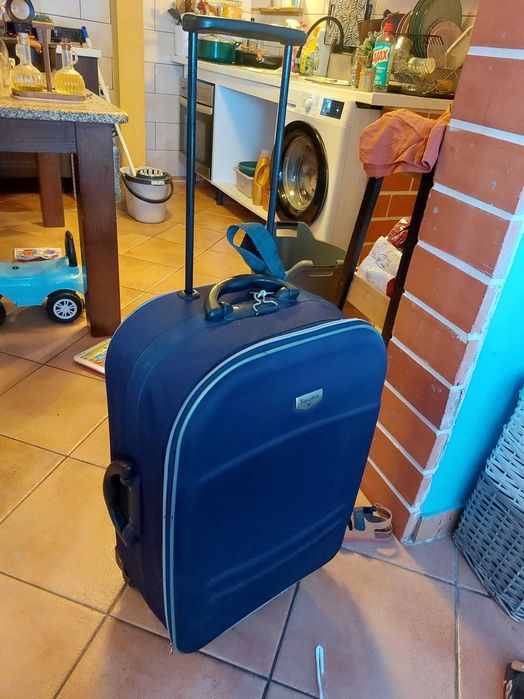 Mala de viagem bom estado