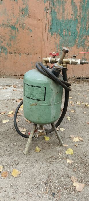 Пескоструйный аппарат